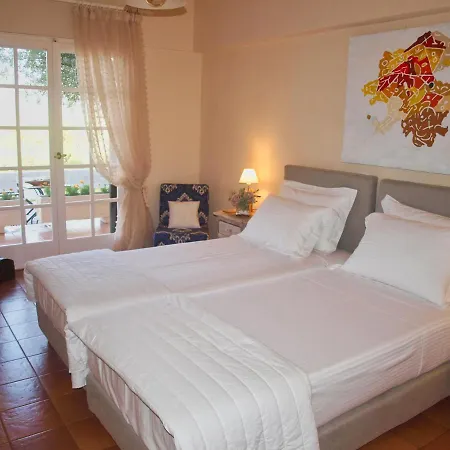 Penelope Dream Pool Villa Minia