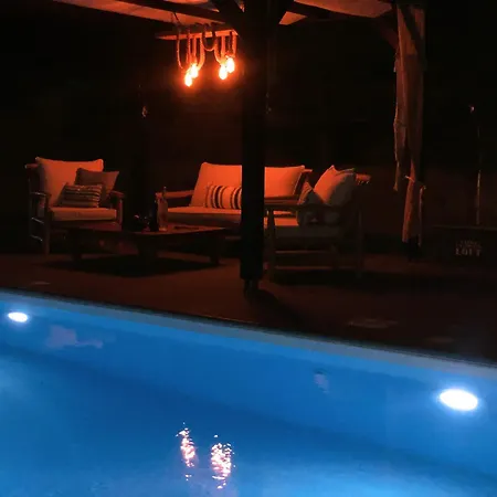 Penelope Dream Pool Vilă Minia