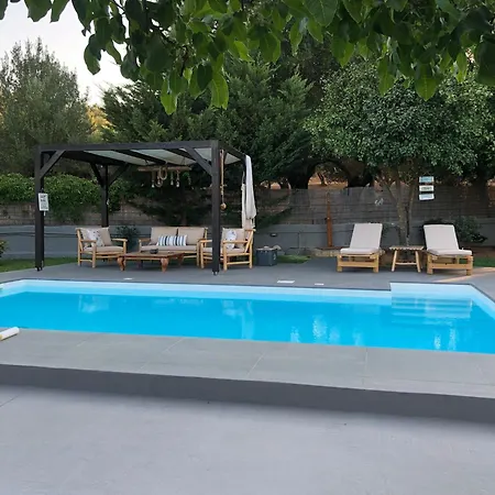 Penelope Dream Pool Villa *